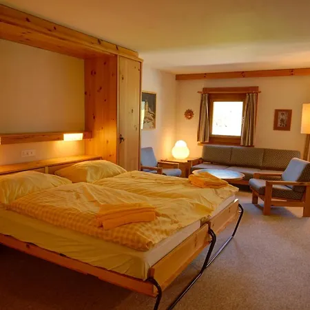 Chesa Munteratsch 1 1 2-zimmerwohnung 204 Typ D 아파트 실파플라나