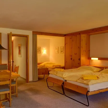 Chesa Munteratsch 1 1 2-zimmerwohnung 204 Typ D * 실파플라나